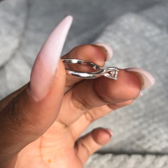 Diamond ring - Picture 7 of 8